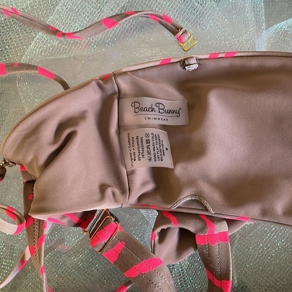 Beach Bunny Bikini Top Hot Tiger BB Tiger Striped Bikini Hot Pink & Nude RARE - Picture 12 of 16